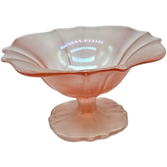 Pink scalloped stretch glass footed compote - Picture 1 of 11